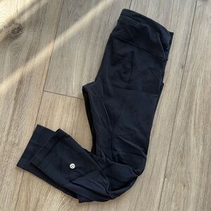 LULULEMON Black Zip Back Pocket & Thigh Pockets Run Cropped Leggings